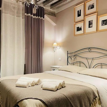 All'Interno Delle Mura Appartamento Con Wi-Fi E Netflix Lucca Buitenkant foto